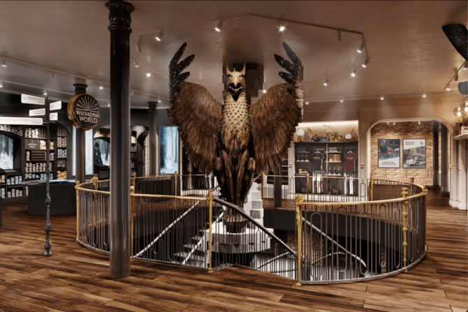 Harry Potter Store NY - Atrium Of Awe - Griffin
